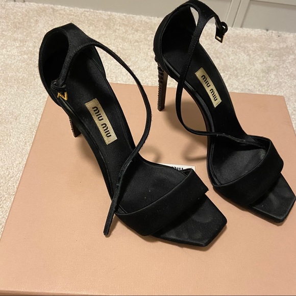 miumiu shoes - Picture 6 of 6